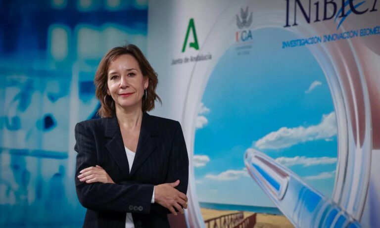 La Dra. Esther Berrocoso, vocal del Consejo Español del Cerebro, galardonada con el Premio a las Ciencias de la Real Academia de San Dionisio